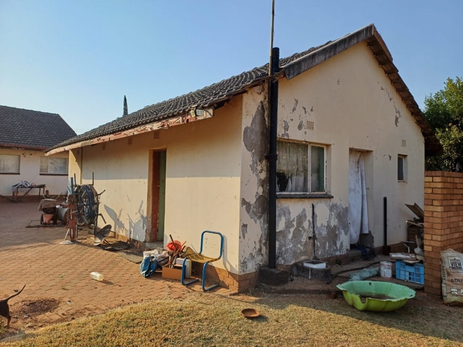 3 Bedroom Property for Sale in Flimieda North West